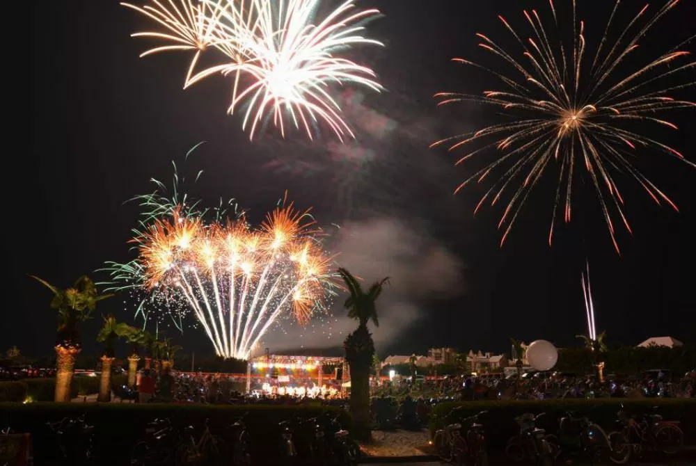 Alys Beach to Host Labor Day Concert and Fireworks Show