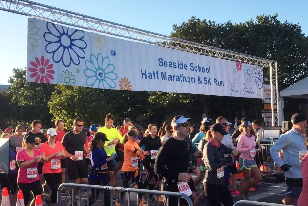 And They’re Off … Thousands of Runners Take Part in Seaside Race