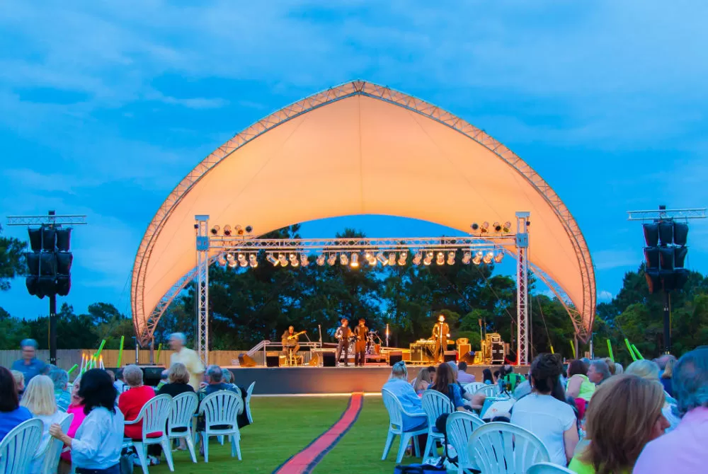 Open-Air Summer Concerts Kick Off at Mattie Kelly