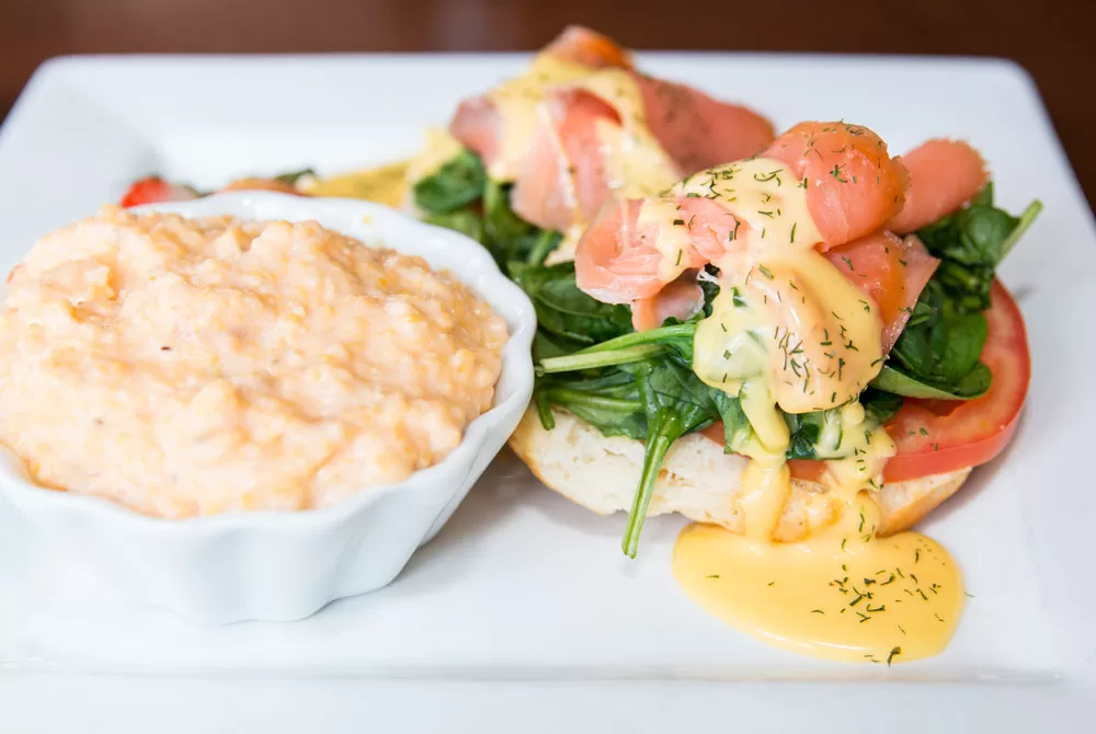 ‘Grits & Grind’ Breakfast Spot Now Open in Seacrest Beach