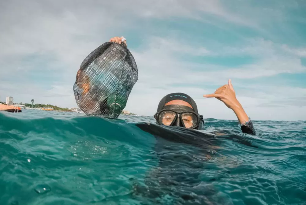 A Bracelet That Cleans Up the Oceans?