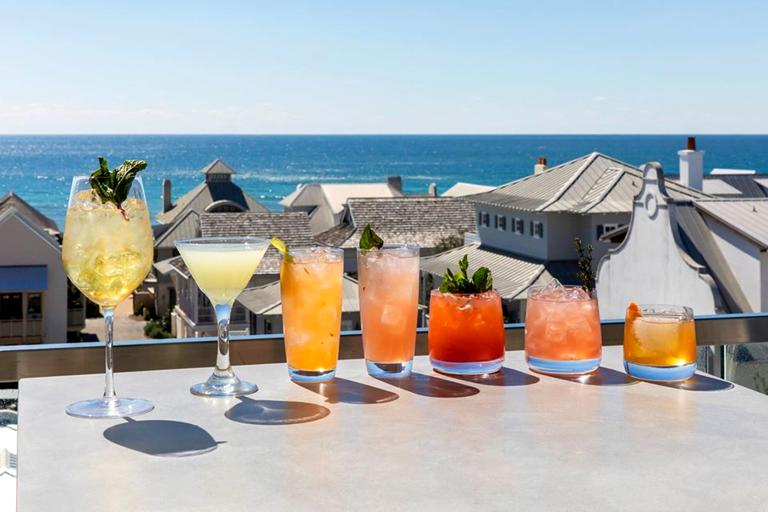 Pescado Drink LineUp and View
