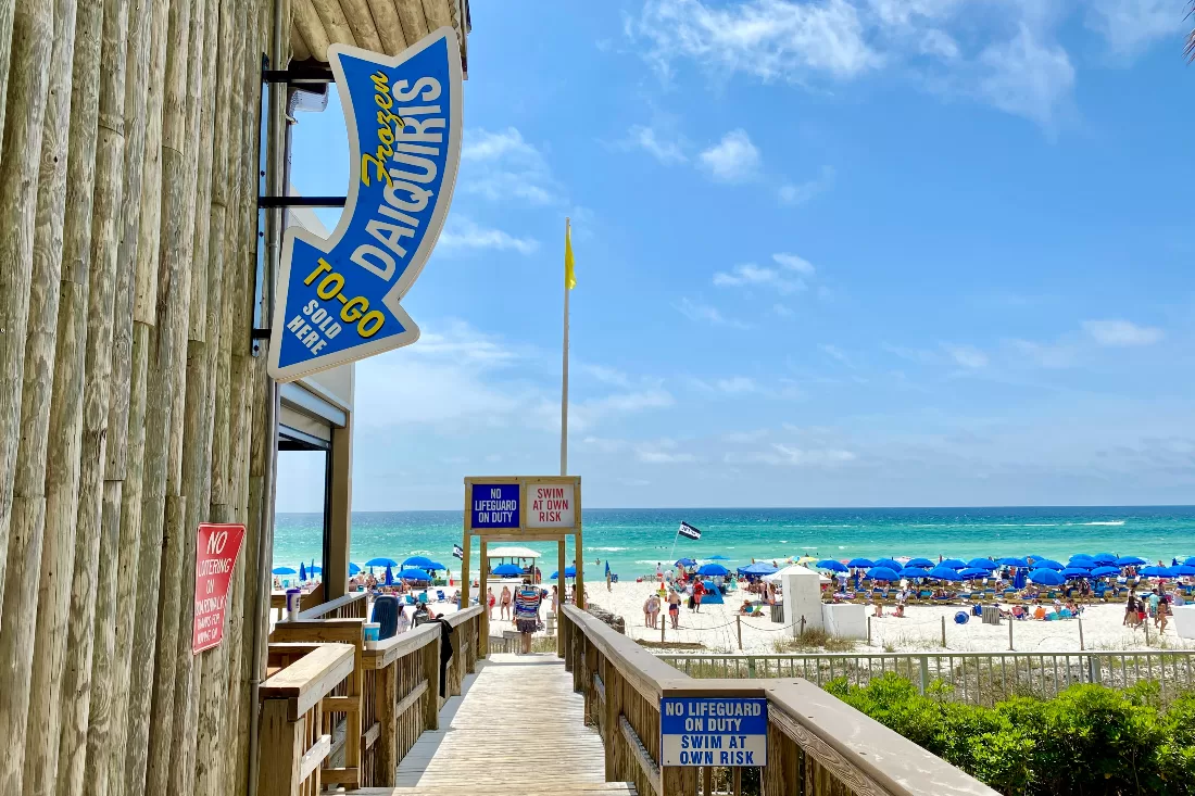 The World’s Best Beach Bars: Pineapple Willy’s in Panama City Beach