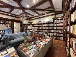 hidden lantern bookstore -shopping