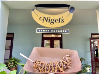 Nigel&rsquo;s banana outside