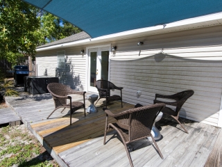 Beach Hideaway Backyard