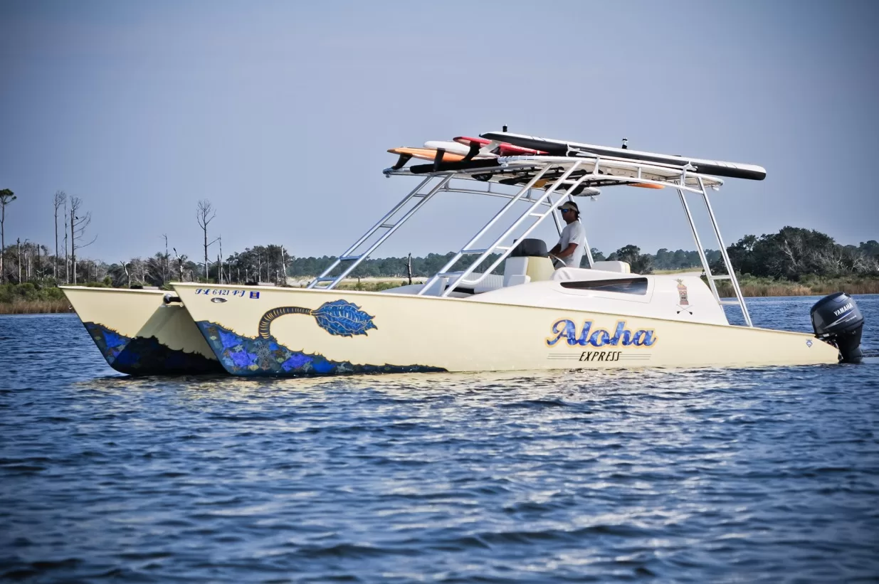 Aloha Express Becomes First SUP Vessel